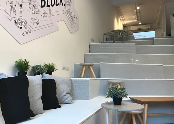 Bed One Block *